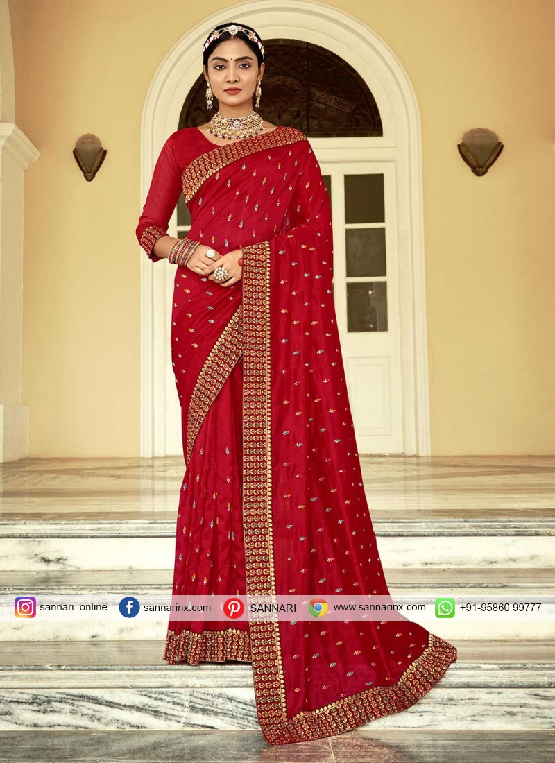 Beauteous Thread Red Classic Saree