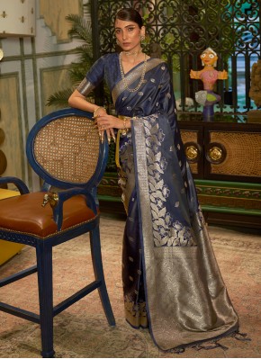 Blue Weaving Handloom silk Classic Saree