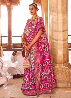 Charismatic Weaving Patola Silk  Traditional Designer Saree