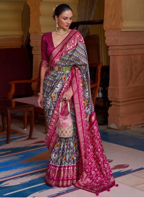 Classic Designer Saree Weaving Patola Silk  in Grey