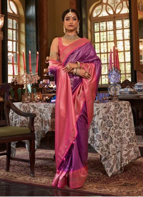 Classic Saree Weaving Kanjivaram Silk in Purple