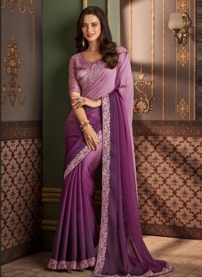Conspicuous Shaded Saree For Ceremonial
