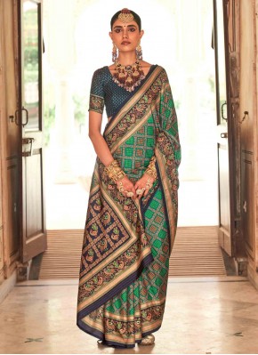 Designer Saree Woven Silk in Green