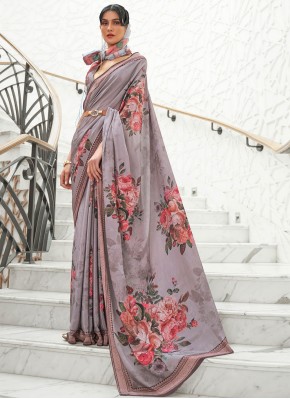 Digital Print Crepe Silk Saree in Multi Colour