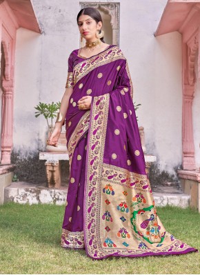 Enchanting Banarasi Silk Traditional Designer Saree