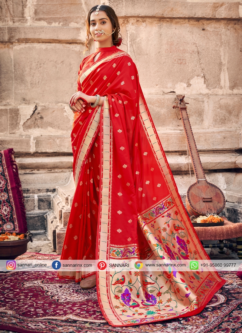 Enthralling Banarasi Silk Wedding Classic Saree