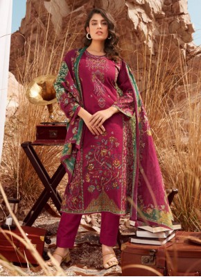 Eye-Catchy Digital Print Cotton Lawn Rani Trendy Salwar Suit