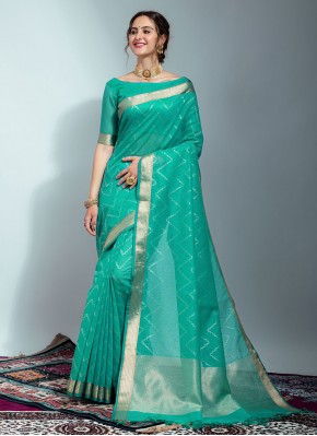 Eye-Catchy Weaving Silk Casual Saree
