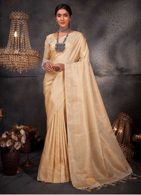 Fashionable Woven Kanjivaram Silk Cream Classic Saree