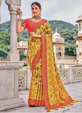 Flawless Patch Border Traditional Saree