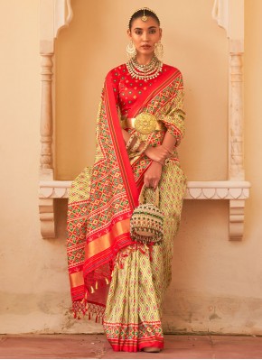 Flawless Weaving Contemporary Style Saree