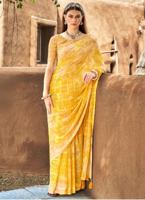 Floral Print Weight Less Saree in Yellow
