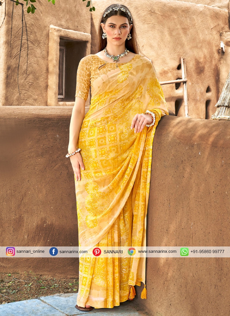 Floral Print Weight Less Saree in Yellow