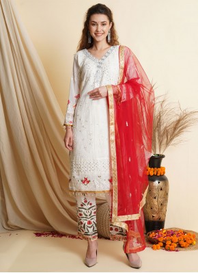 Georgette Off White Embroidered Pakistani Salwar Suit