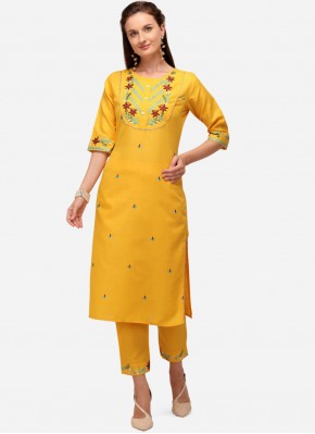Graceful Embroidered Cotton Party Wear Kurti