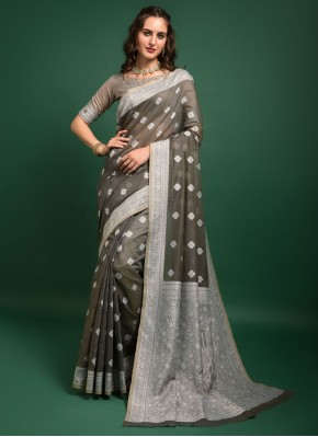 Grey Color Traditional Saree