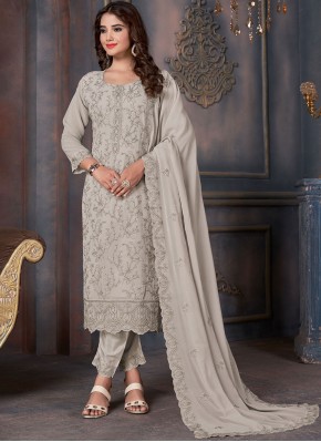 Grey Georgette Embroidered Salwar Kameez