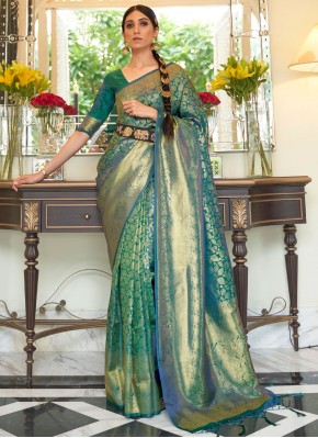 Honourable Weaving Green Traditional Saree