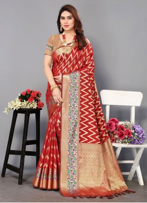 Impeccable Contemporary Style Saree For Ceremonial