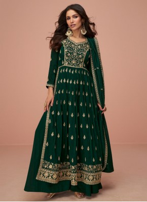 Magnetic Green Embroidered Salwar Suit