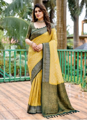 Magnificent Weaving Kanjivaram Silk Trendy Saree
