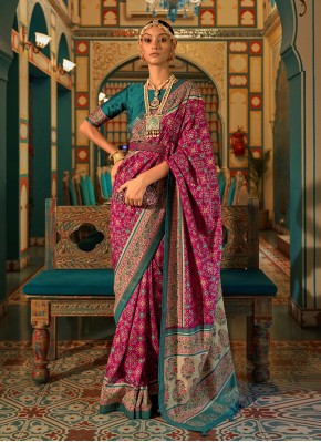 Patola Silk  Weaving Rani Contemporary Saree
