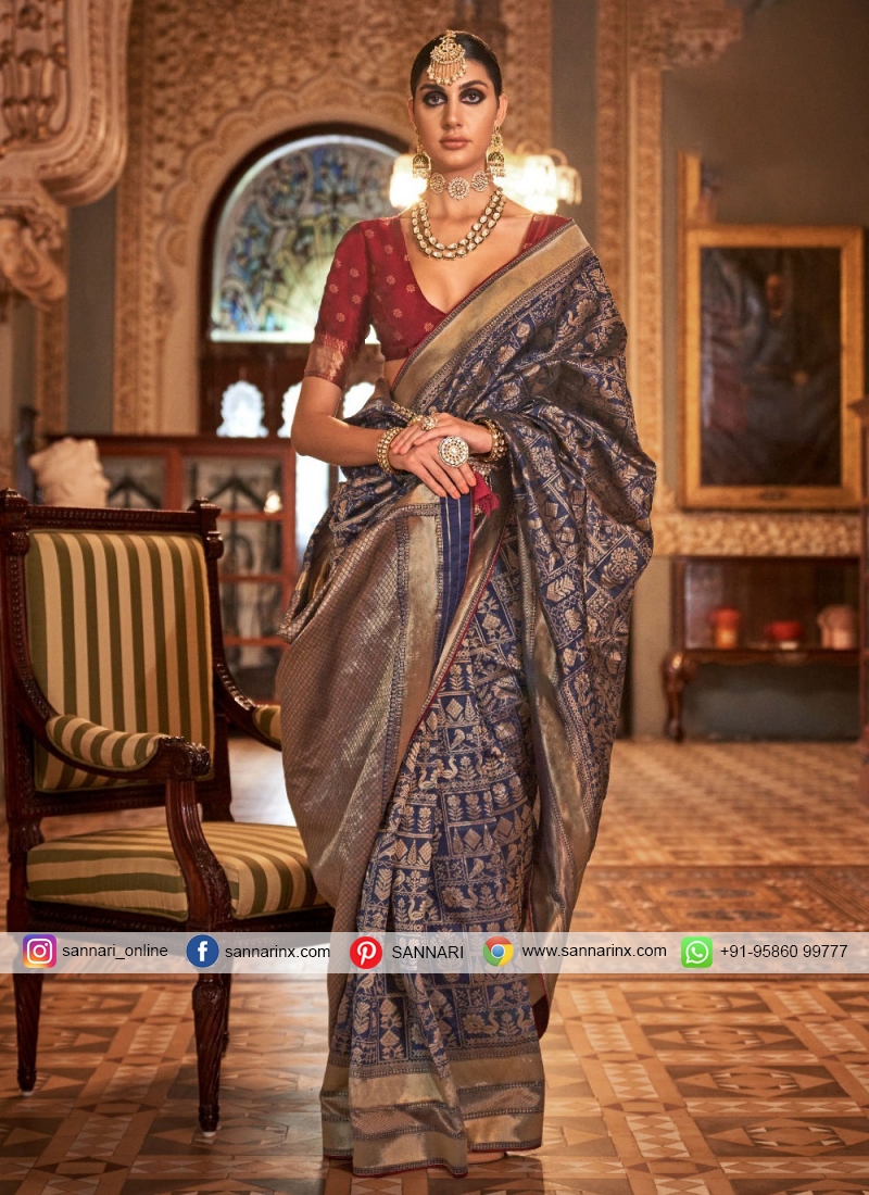 Picturesque Banarasi Silk Weaving Purple Classic Saree