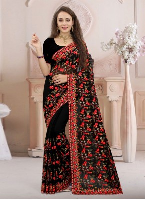 Prominent Black Georgette Traditional Saree