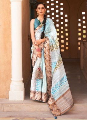 Radiant Traditional Saree For Wedding
