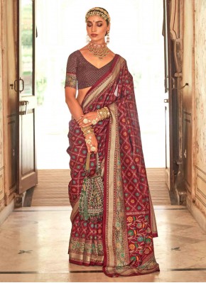 Ravishing Print Silk Maroon Trendy Saree