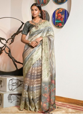 Ravishing Silk Digital Print Contemporary Saree