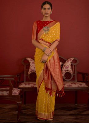 Silk Classic Saree in Yellow