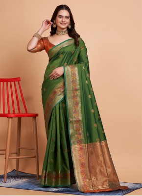 Stupendous Weaving Banarasi Silk Contemporary Style Saree