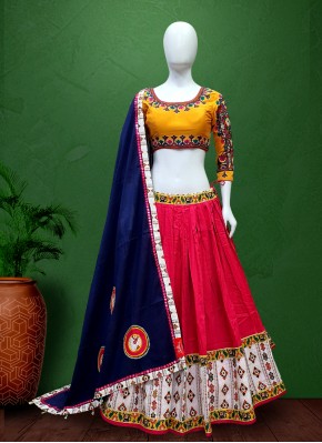 Stylish Cotton Resham Thread Work Garba Wear Chaniya Choli
