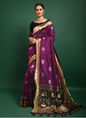 Sumptuous Purple Patola Silk  Traditional Saree