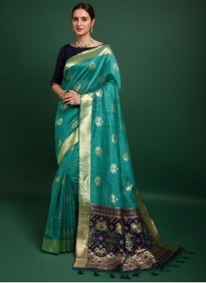 Weaving Patola Silk  Classic Saree in Green
