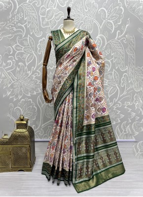 Weaving Silk Classic Saree in Multi Colour
