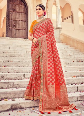 Weaving Silk Saree in Red